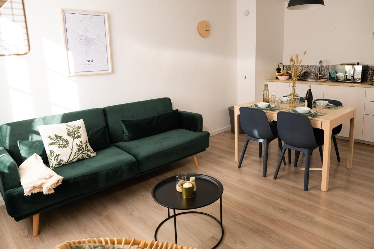 Stylish Duo : T2 Lumineux Au Coeur De Pau Apartment ภายนอก รูปภาพ